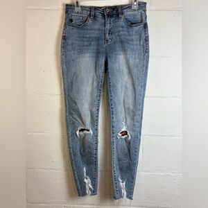 KanCan Woman’s Cheetah Distressed Casual Chic Classic Skinny Jeans Size 7/27